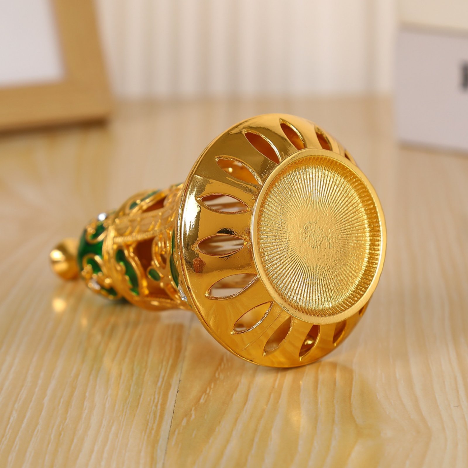 Ornate Perfume Bottle Faceted  - Home Decor Glass 리뷰 및 가격