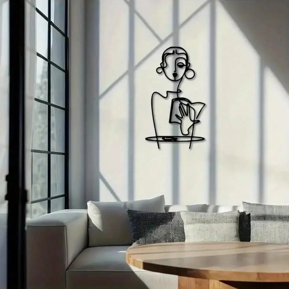 Brand Minimalist Woman Metal W - Home Decor Brand 리뷰 및 가격